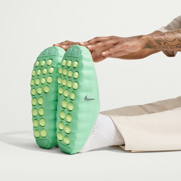 Nike Mind 001 – Cucumber/Volt – UK 10