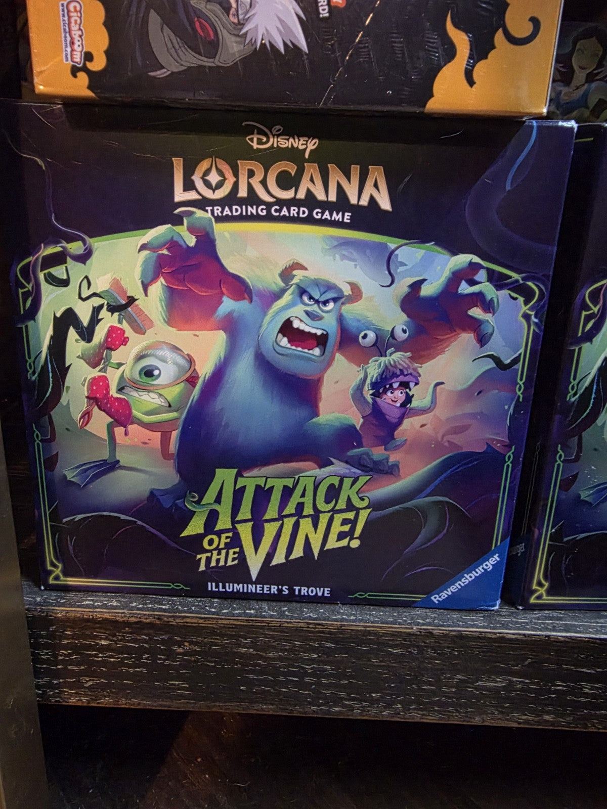 Disney Lorcana – Attack of the Vine Illumineer's Trove